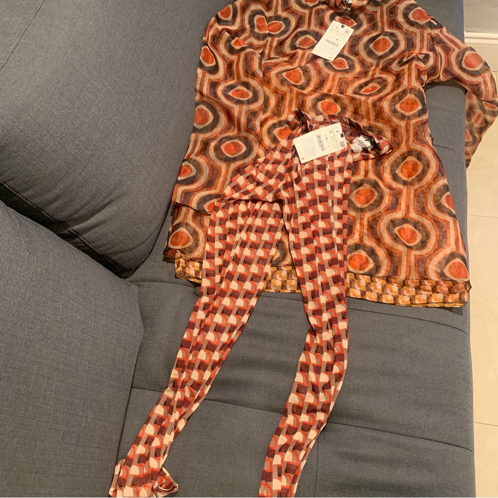 Mesh  Zara printed leggings